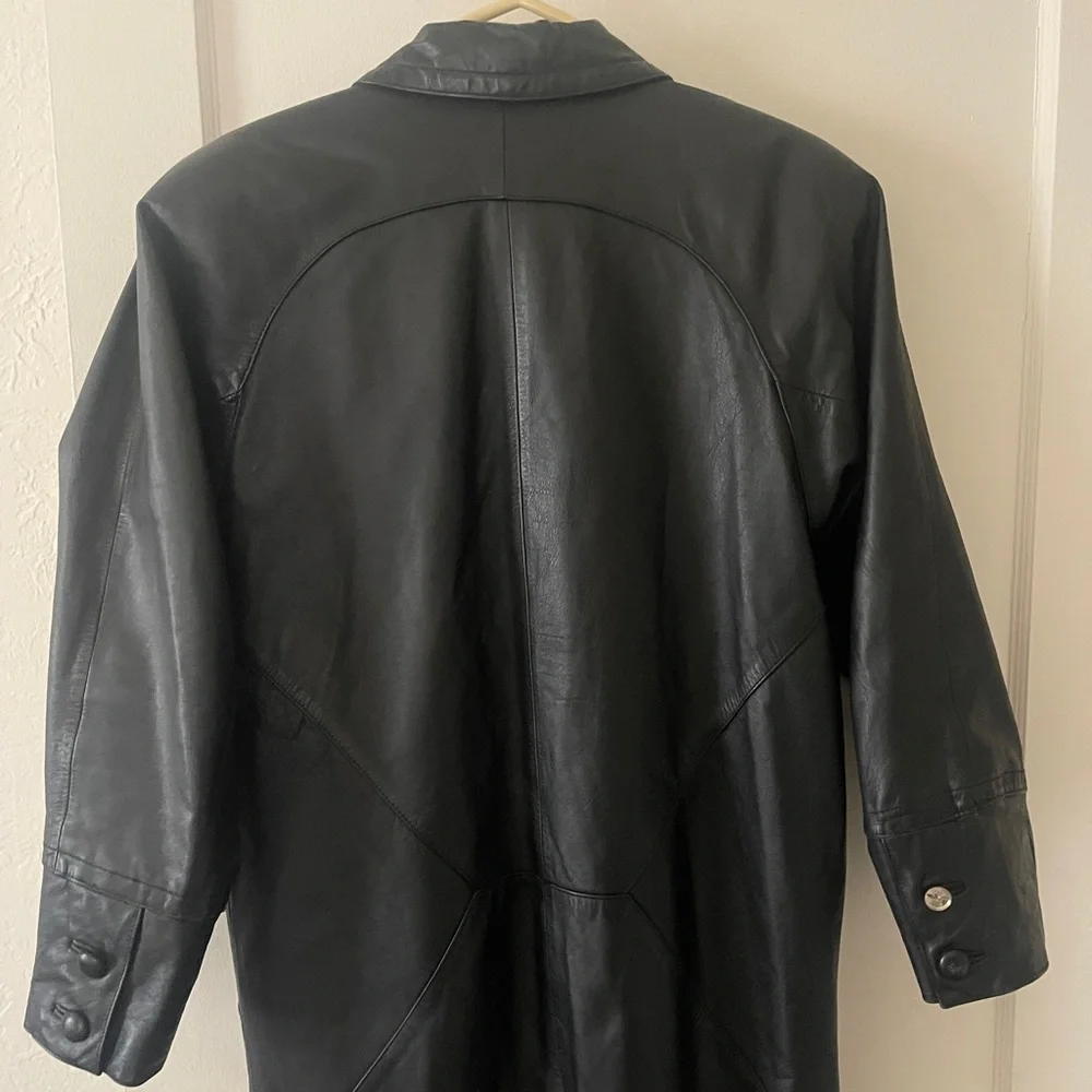 Vintage Black Leather Men's trench coat Gemini leather timeless sleek retro M